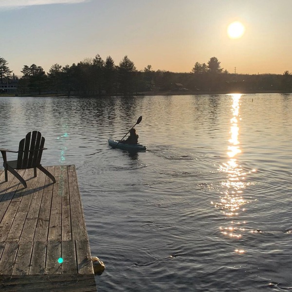 Private waterfront spacious home, 1/4 mile to Water Safari & 1/3 mile to village