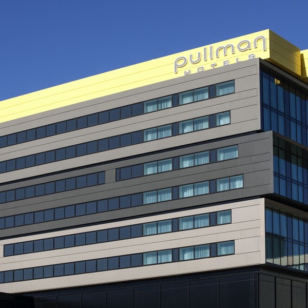 Pullman Liverpool