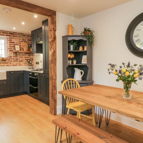 Pumphouse Cottage