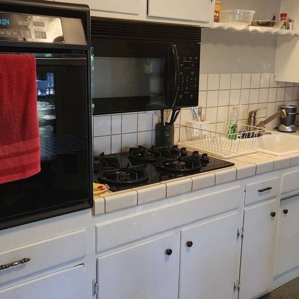 Quaint and charming Duplex, Unit B in Old Town Folsom