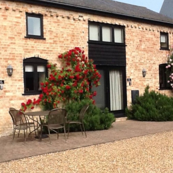 Quaint Farm Cottage in charming peaceful village