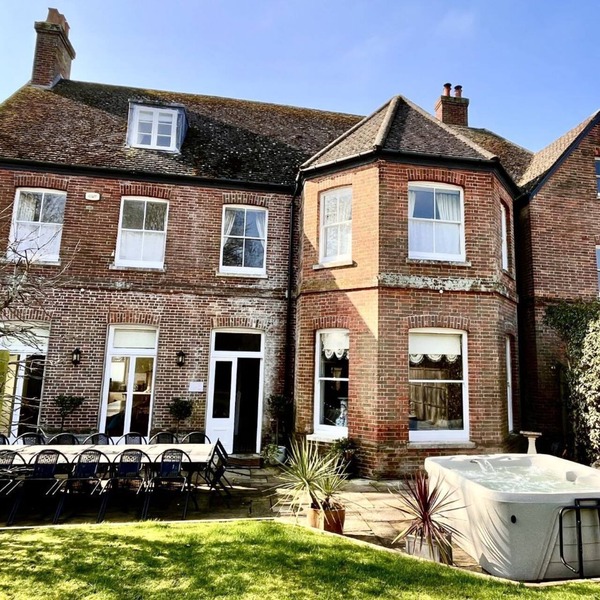 Quay House Christchurch Dorset