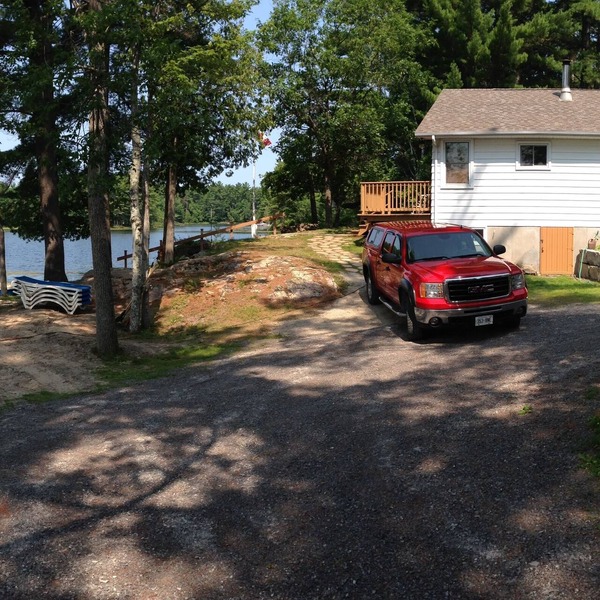Quiet 3 Bedroom Cottage On Stoney Lake, Ontario