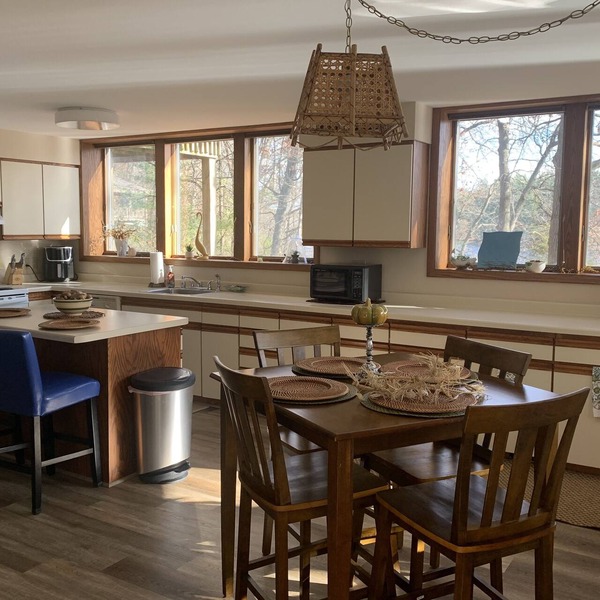 Quiet Apartment with Views of the Black River - Close to Hospital & Downtown