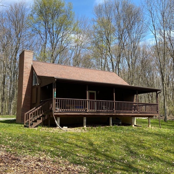 Quiet Home In The Mountains Of Clinton County
