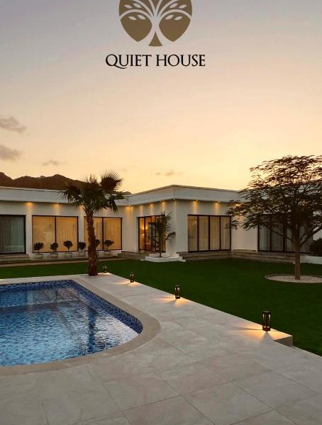Quiet House villa
