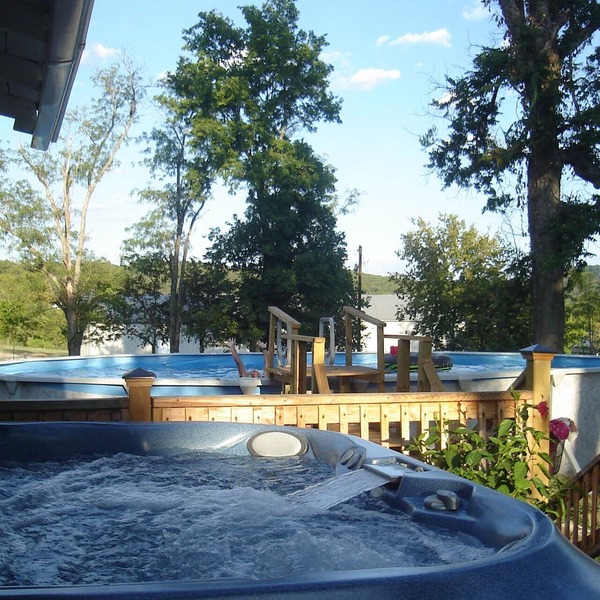 Quiet, Private, 2 acres to enjoy and still close to everywhere you want to go.