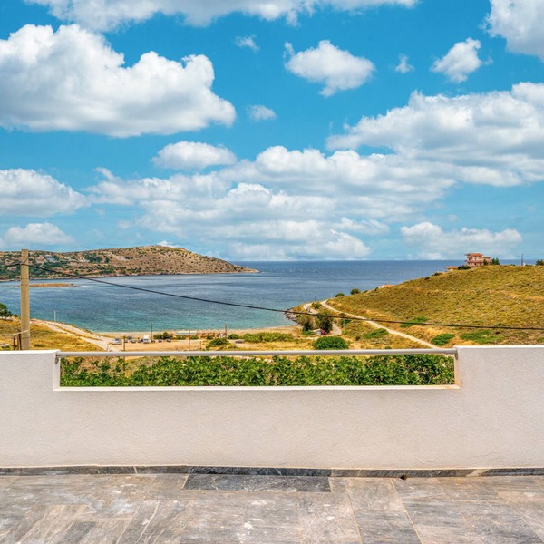 R&M Ocean View Charming 3-bedroom house in peaceful Daskalio