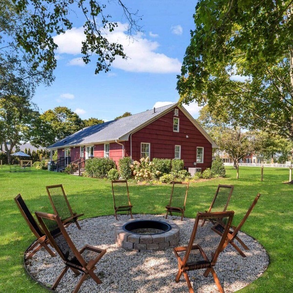 Recently Renovated and Re-Designed Vineyard Cottage Located on the 205 acre.