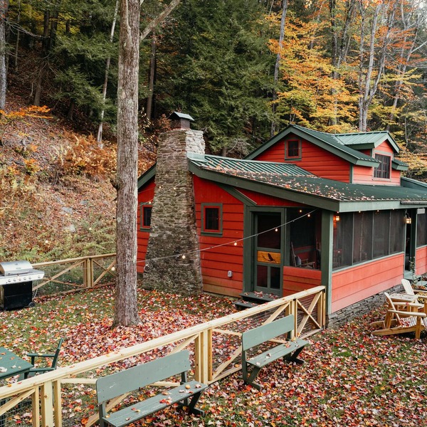 RED CAMP Catkills Riverfront Cabin + Sauna on West Branch of the Delaware River