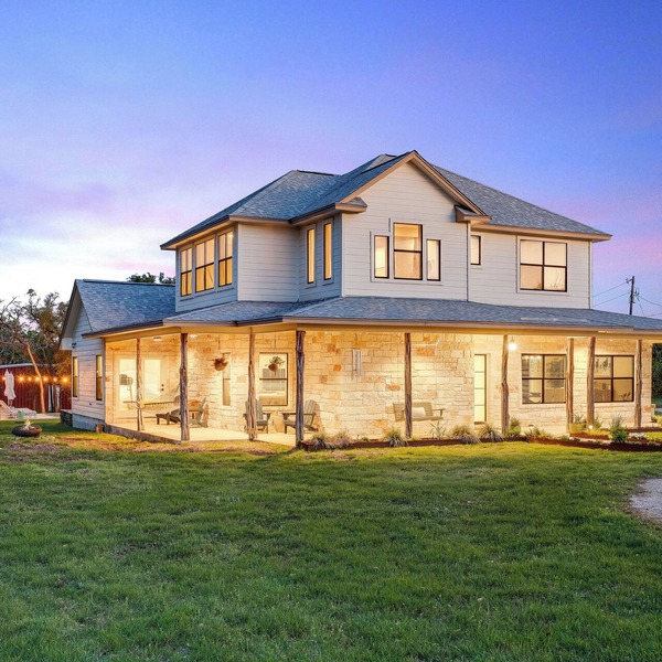 Redemption Ridge: Animal Rescue Estate with private pool and spa on 7 acres!