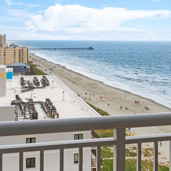 REDUCED: One Bedroom Beachfront Villa @ Club Wyndham Towers from Jul 12-19, 2025