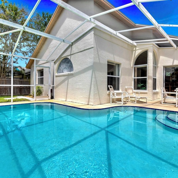 Ref 34. Stunning villa with pool. Lindfields Near Disney