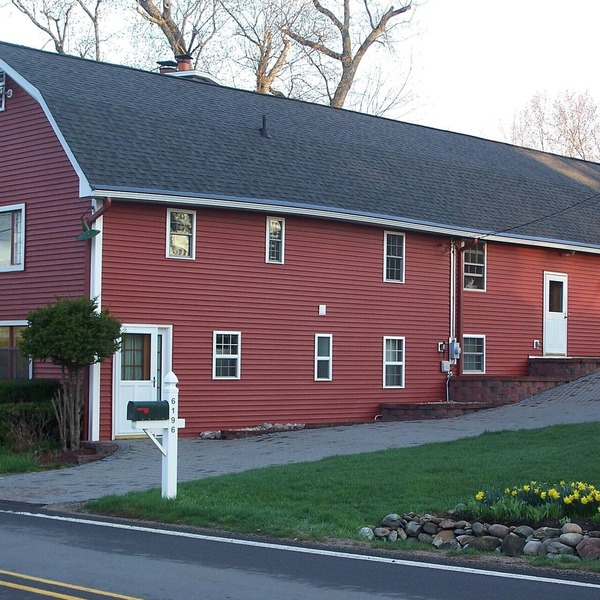 Refurbished Barn with Excellent View of Indian River