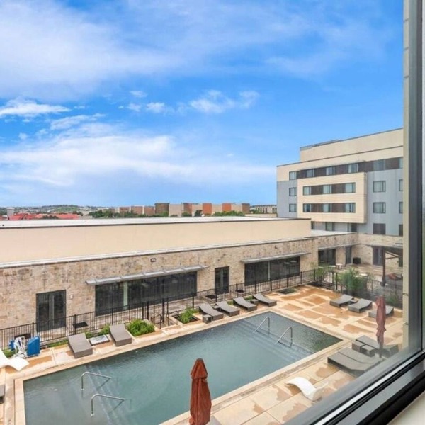 Relaxing Pool View Stay | Explore Galleria, Walk Trails and Enjoy Free Parking!