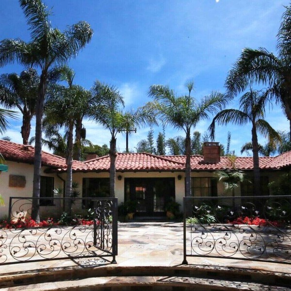 Relaxing Private Resort in Paradise