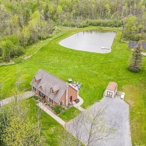 Relaxing Retreat in the Heart of the Finger Lakes 1