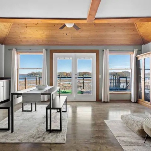 Relaxing Riverfront House Dock Access Sleeps 6