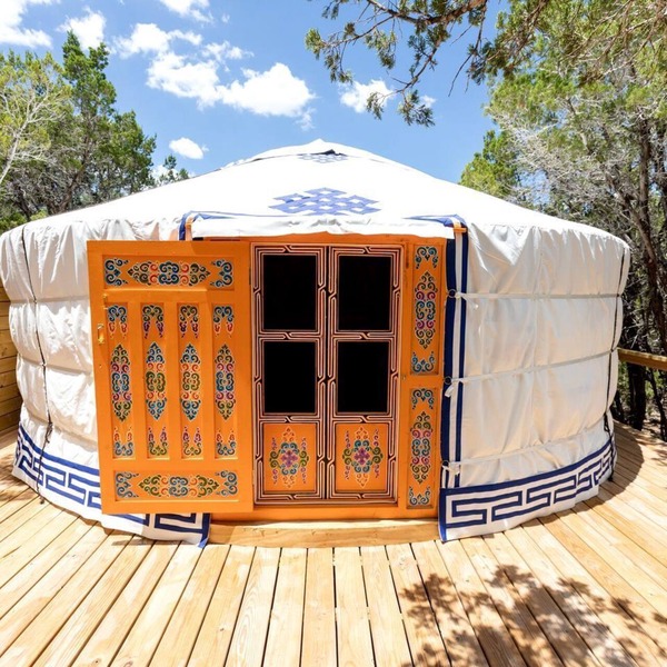 Relaxing Yurt Perfect for Couples in Dripping Springs, Texas