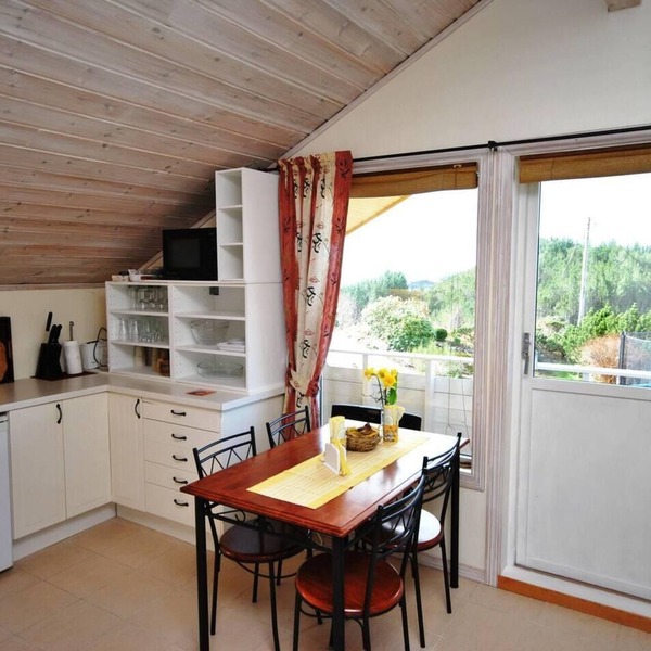 Remarkable 2-Bed Apartment in Steinsland