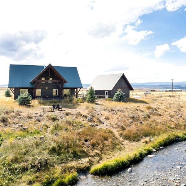 Remote Riverfront Cabin with Porch and Amazing Views in Montana