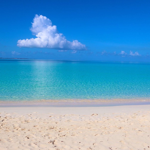 Rendezvous Bay Hotel