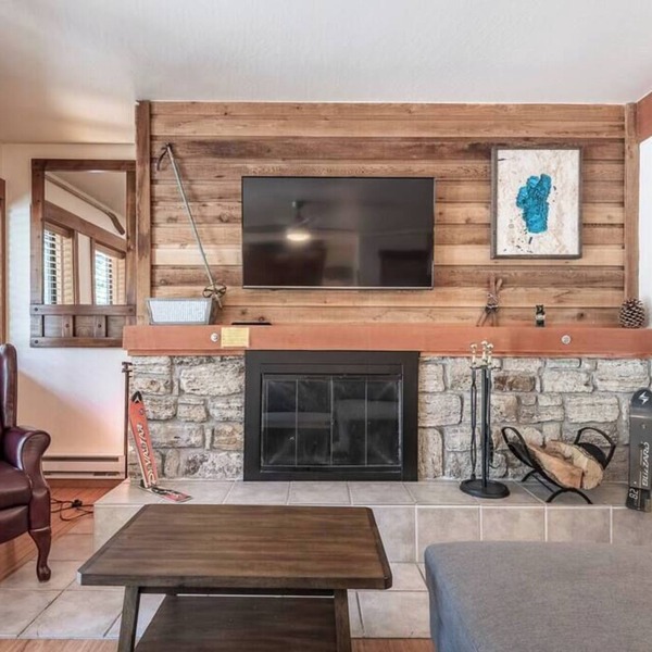 Resort Studio Minutes to Lake and Ski Areas