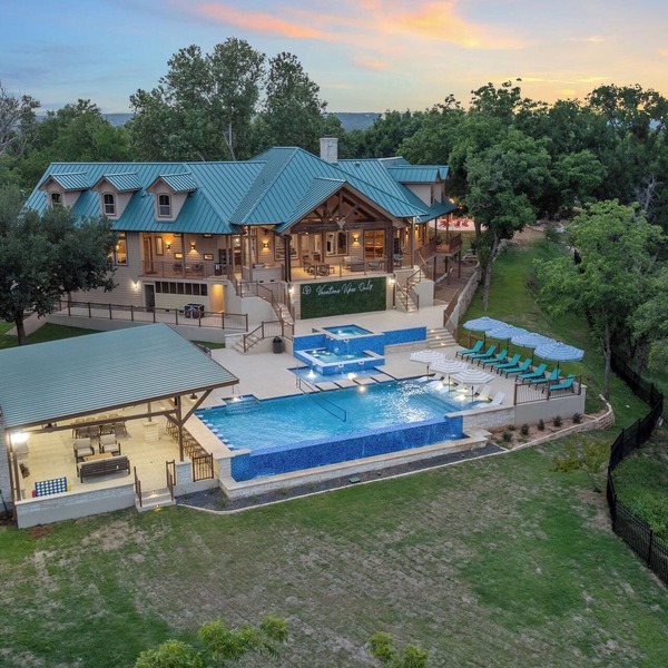 Resort with 50 foot Infinity Edge Pool, Hot Tub, Sports Courts, and More!