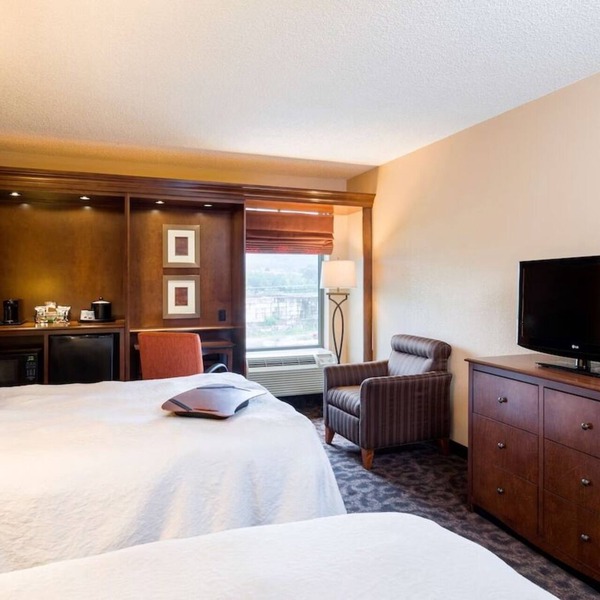 Rest In Pet Friendly Unit Near FQ Hartman Recreation With Indoor Pool | 2 Units