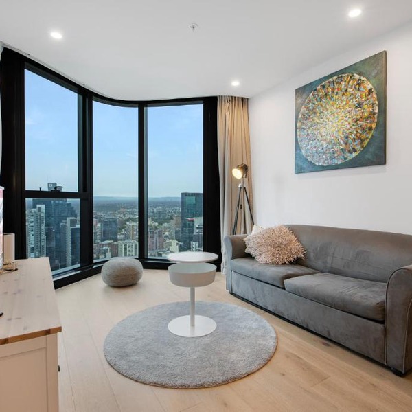 REST Melbourne Central Apartment