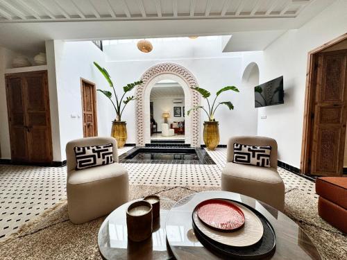 Riad Costa 2 privates pools rooftop breakfast