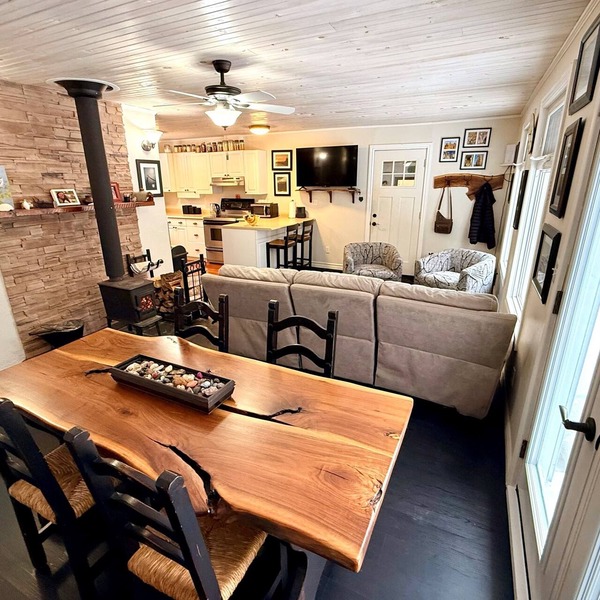 River Haven Hideaway - Muskoka River