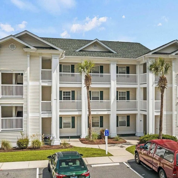 River Oaks Gorgeous 2BR condo