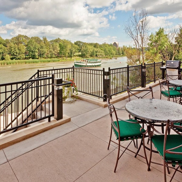 River View Suite near University of Rochester
