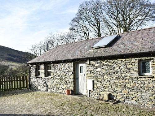 Riverbank Cottage-Uk42229