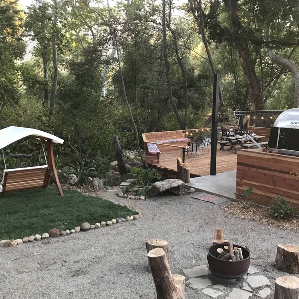 RIVERFRONT Lush&Lux AIRSTREAM Cabin Stunning Views