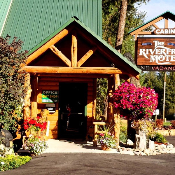 Riverfront Motel