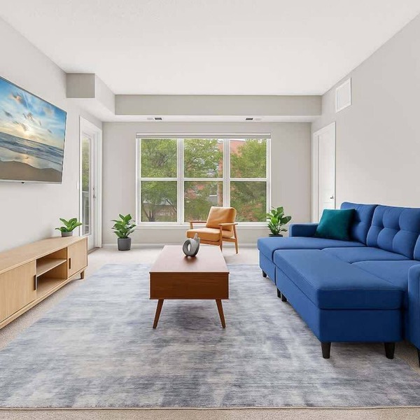 RiverNest 2BR | 2 Queens+ Xcel Arena +Free Parking