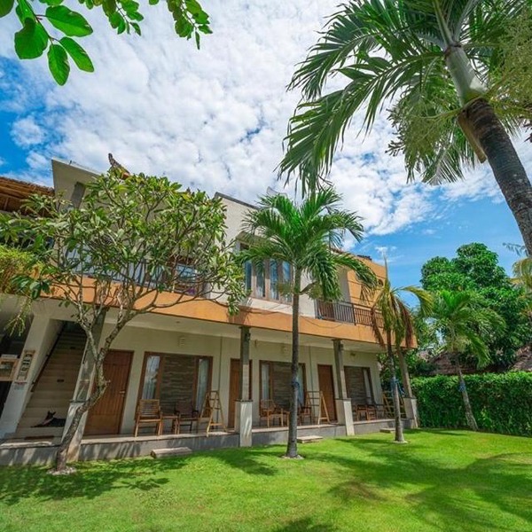 Riviera House