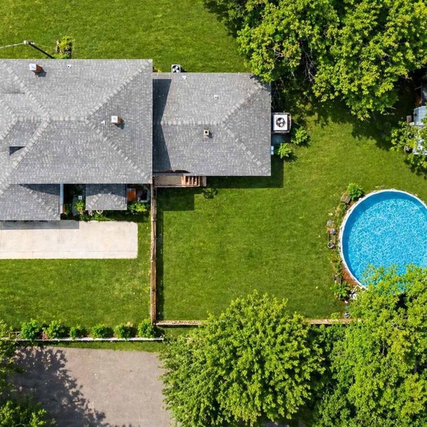 Roberson House -Private Pool -Walk to DT-Sleeps 12