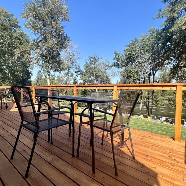Rogue River Resort