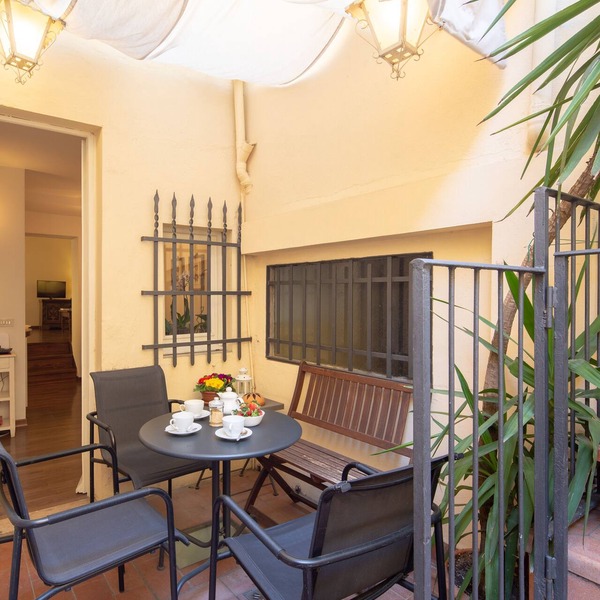 Romantic apartment close to Palazzo Vecchio
