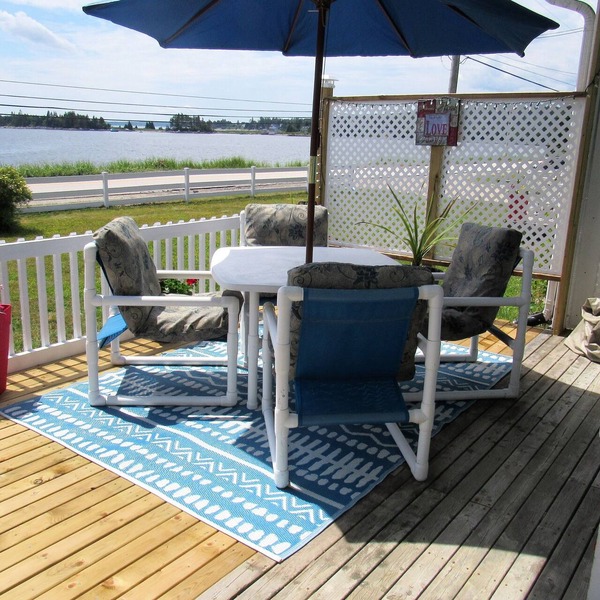 Romantic, oceanfront, renovated luxury cottage at a beach and near Halifax