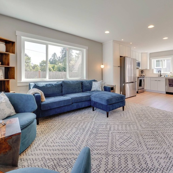 Rooftop Deck + Private Patio! West Seattle Home