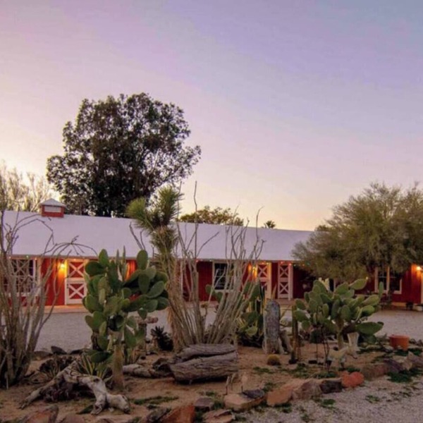 Room 8 Desert Refuge - Downtown Joshua Tree