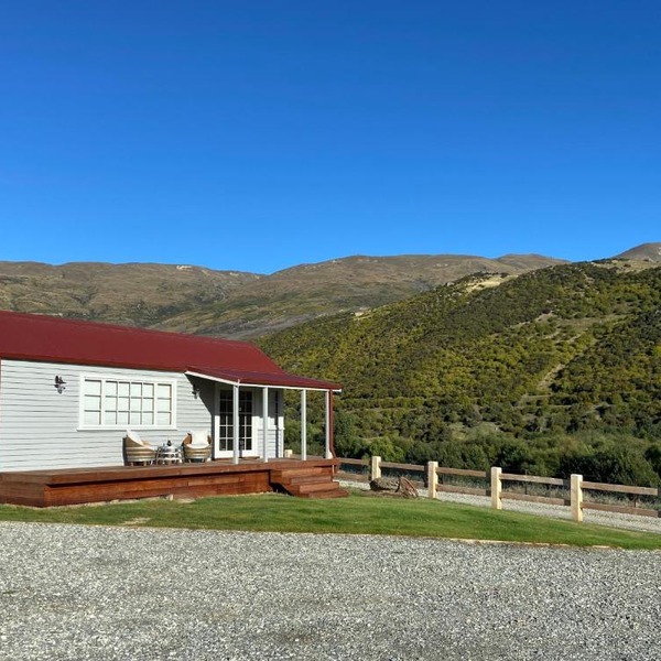 Rose Creek Cottage