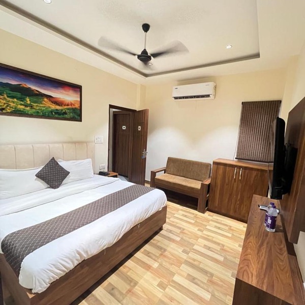 RS Galaxy Hotel Rishikesh