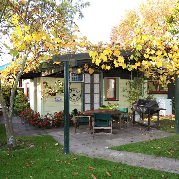 Rural Retreat at the Berry Farm Close To Hastings