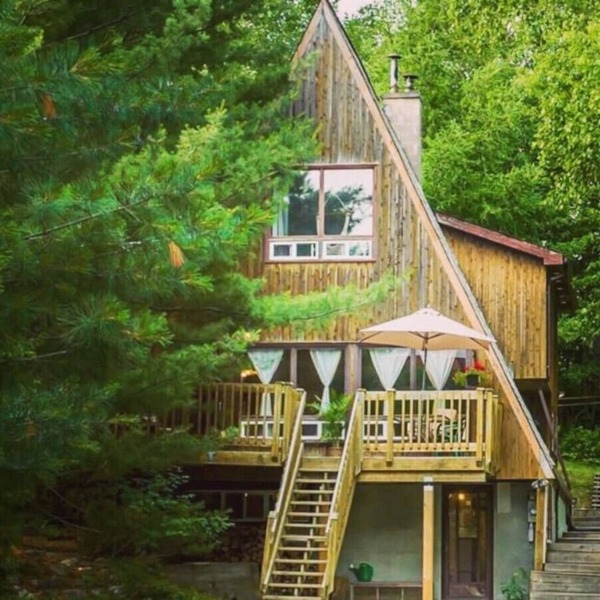 Rustic A-Frame with Hot Tub, Fire pit, and BBQ.