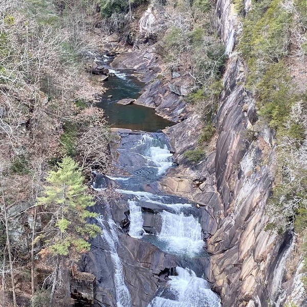 Rustic Cozy River Cabin, Hiking, Waterfalls, and Tallulah Gorge , Great Location